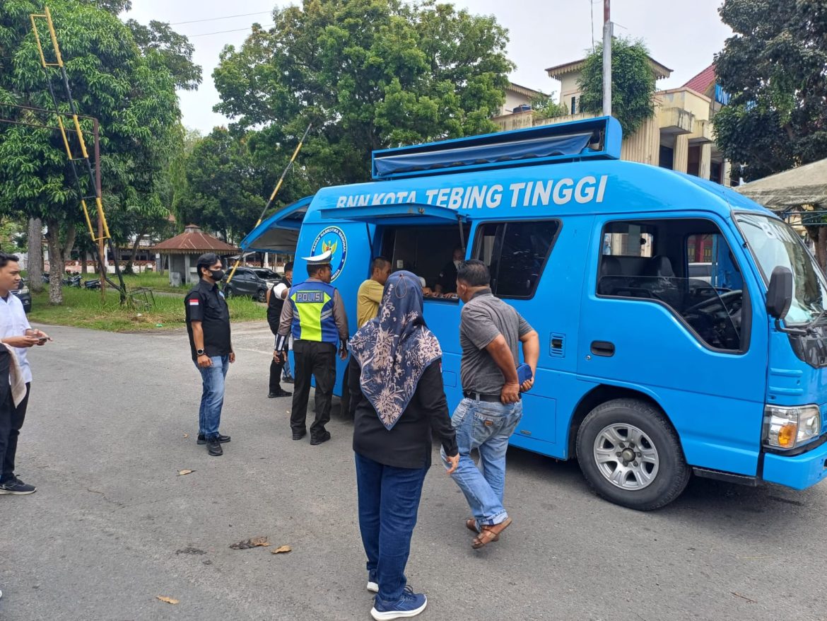 Ops Ketupat Toba 2025, Polres Tebing Tinggi Tes Urine Supir Angkutan Umum