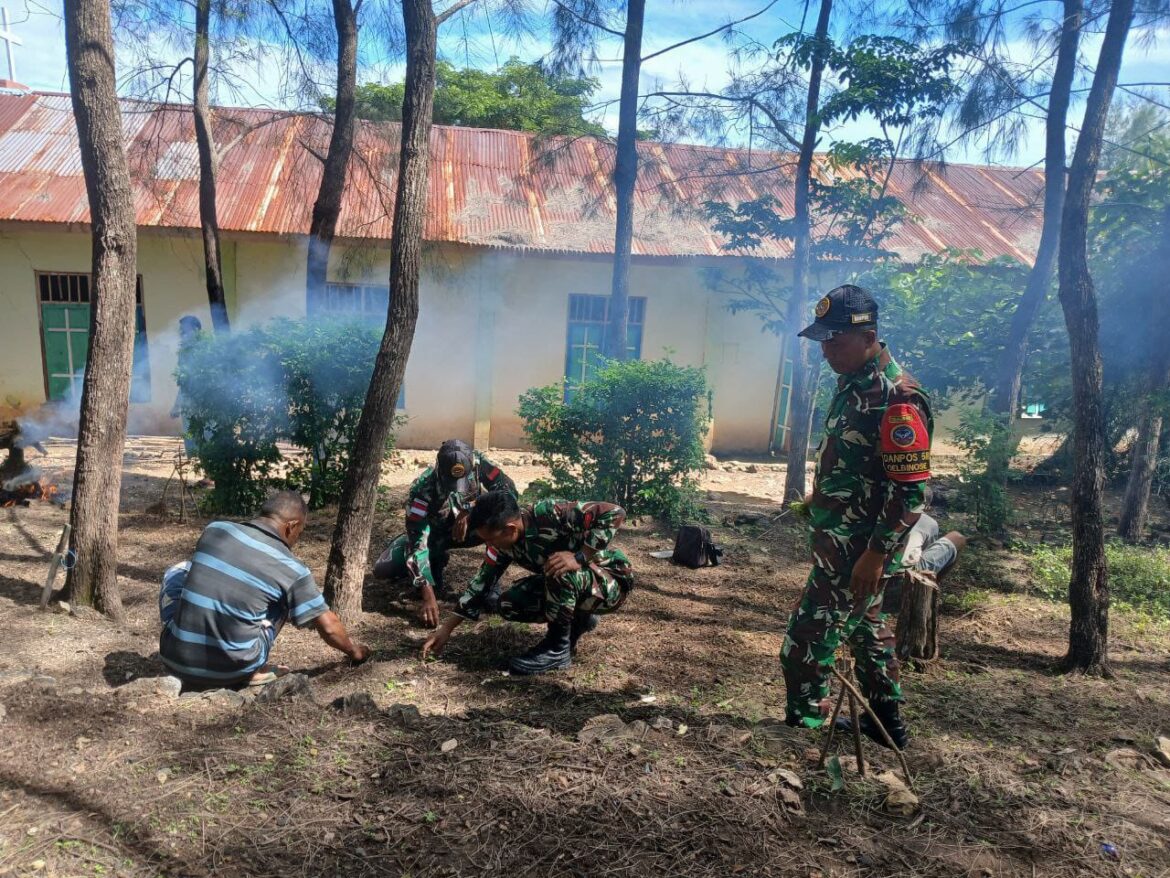 Sambut Paskah, Satgas Pamtas RI–RDTL Yonarhanud 15/DBY Laksanakan Karya Bakti di Kapela Oelbinose
