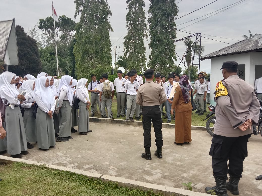 Pasca Ujian, Polsek Sipispis Himbau Siswa Kelas XII SMA Negeri 1 Jaga Ketertiban