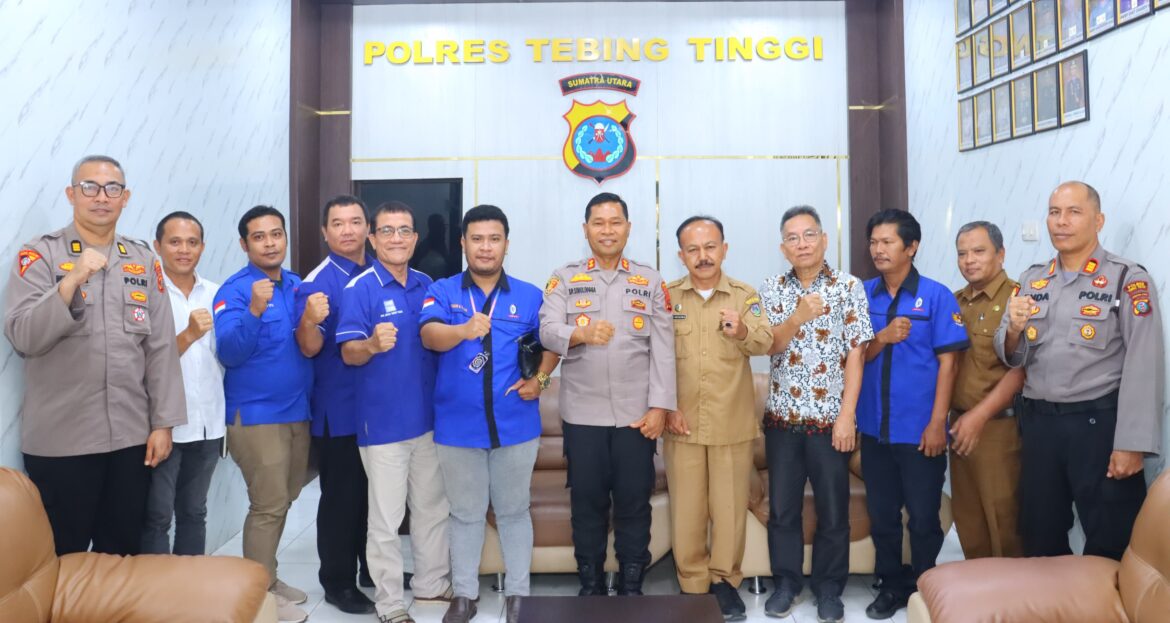 Kapolres Tebing Tinggi Terima Kunjungan Dinas Ketenagakerjaan Terkait Persiapan May Day 2025