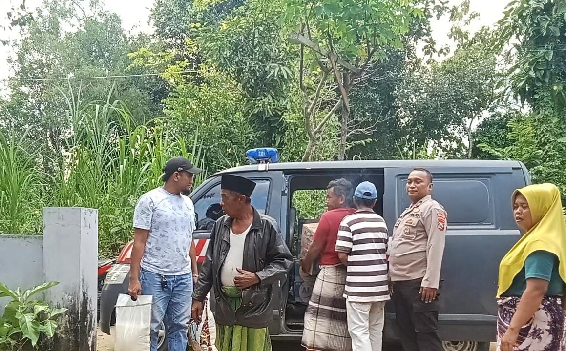 Kapolsek Ketapang Bersama Anggota Ikut Bela Sungkawa Kerumah Korban Penganiayaan