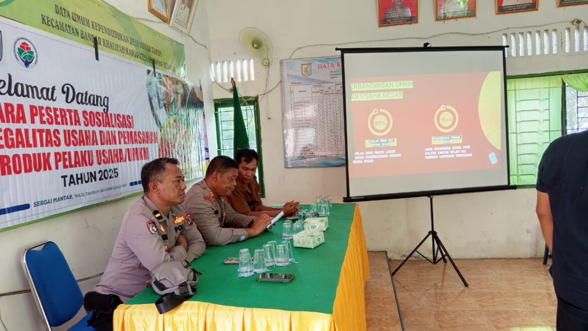 Kapolsek Bandar Khalifah AKP Japaris Peranginangin Hadiri Sosialisasi Legalitas Usaha dan Pemasaran UMKM
