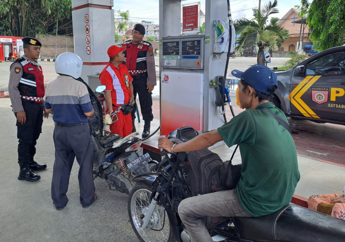 Polres Tebing Tinggi Patroli Dialogis di SPBU dan Objek Vital, Antisipasi Penimbunan BBM