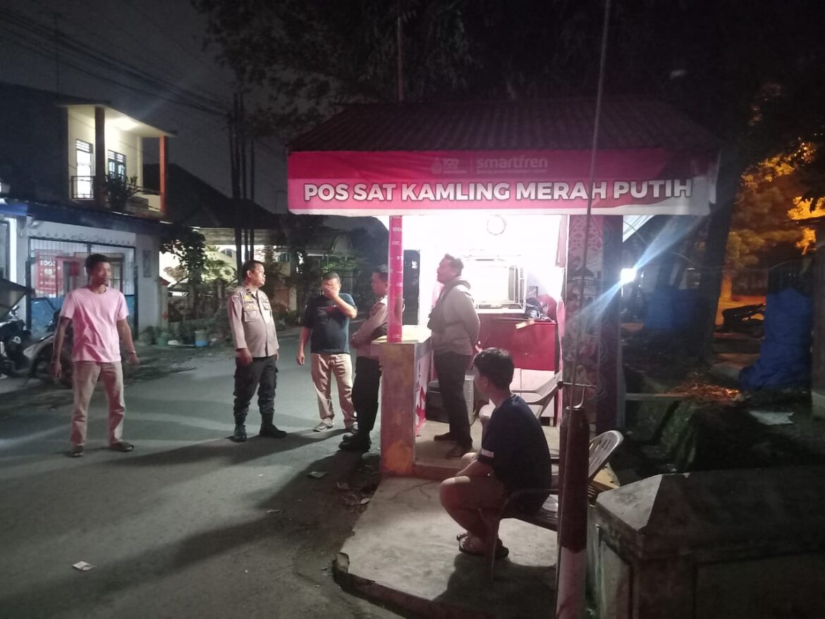 Sat Binmas Polres Tebing Tinggi Sambangi Warga, Ajak Warga Untuk Ronda Malam