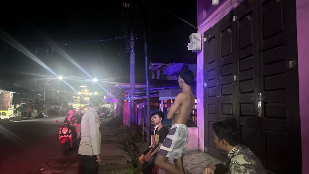 Personil Polsek Sibolga Selatan Patroli Dialogis Antisipasi Aksi Premanisme