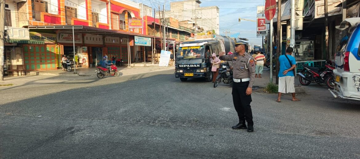 Berikan Kelancaran Arus Lalin Sat Lantas Polres Batu Bara Patroli Disejumlah Ruas Jalan