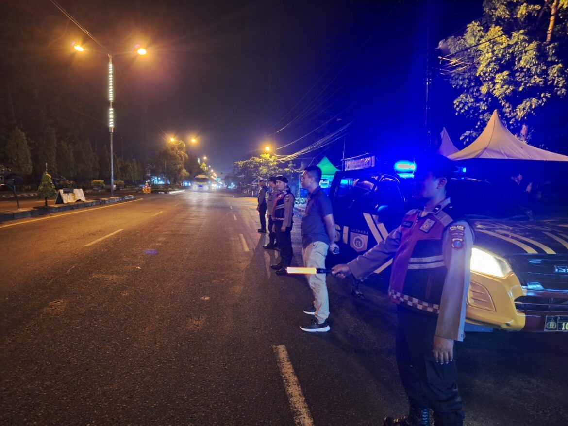 Polres Tebing Tinggi Patroli Blue Light Jaga Kamtibmas Dimalam Hari