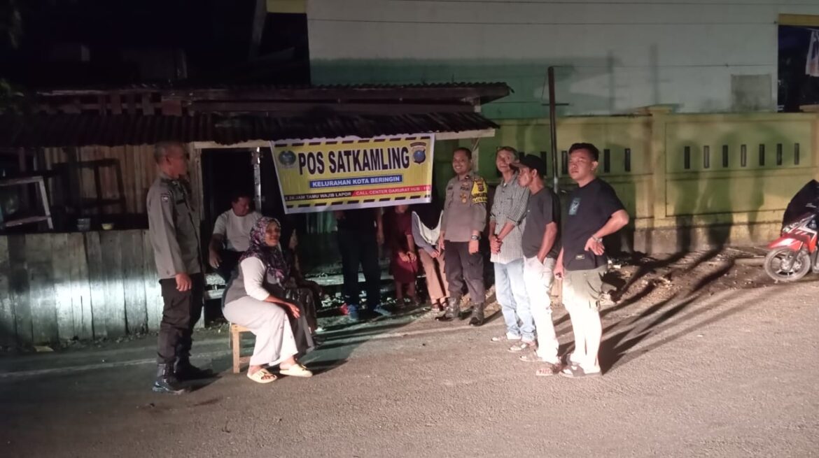 Polres Sibolga, Tinjau Pos Satkamling, Ajak Petugas Waspada Aksi Premanisme