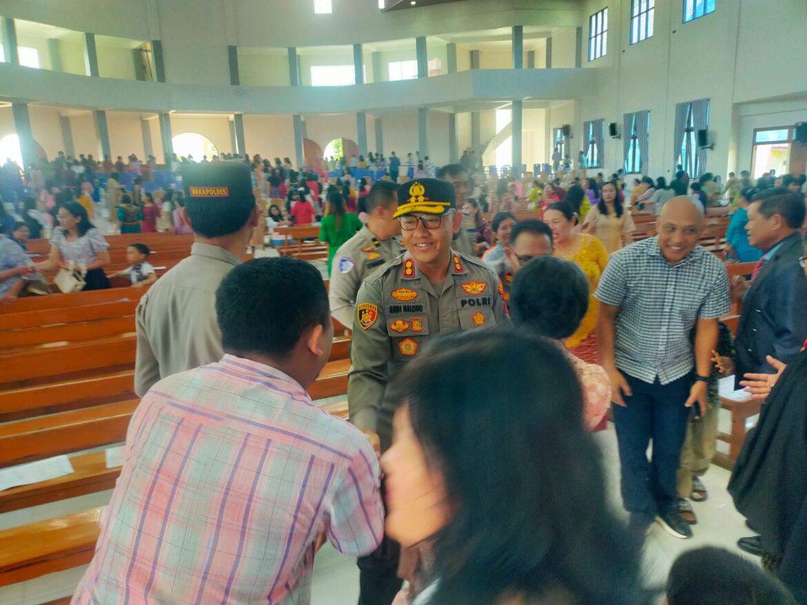 Kapolres Pakpak Bharat Didampingi Wakapolres dan PJU Laksanakan Kegiatan Minggu Kasih