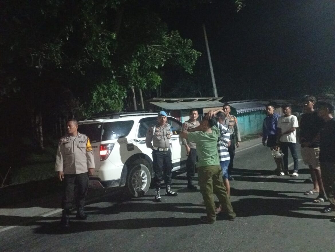 Ciptakan Rasa Aman, Polsek Rambutan Patroli Blue Light Cegah Tawuran dan Balap Liar