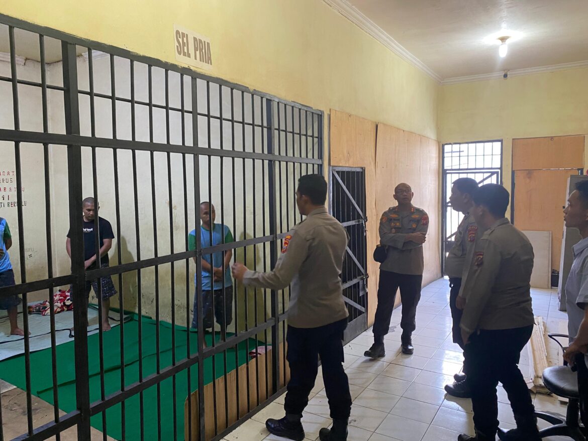 Pastikan Tupoksi Berjalan Dengan Baik Kapolres Dan Wakapolres Pakpak Bharat Cek Kinerja Personil