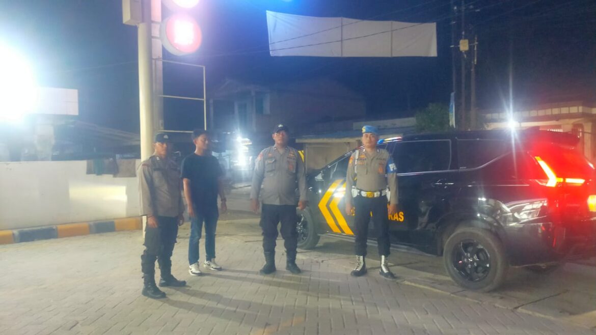 Polsek Medang Deras Gelar Patroli Mobile Malam