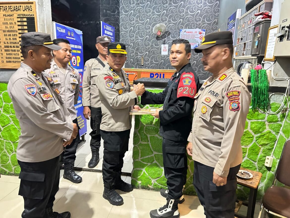 Sat Binmas Polres Tebing Tinggi Dampingi Ditbinmas Polda Sumut Tinjau Lapas dan Pos Satkamling