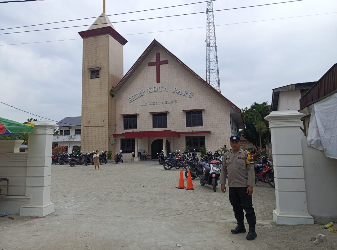 Polres Tebing Tinggi Pengamanan Gereja, Wujudkan Rasa Aman Beribadah