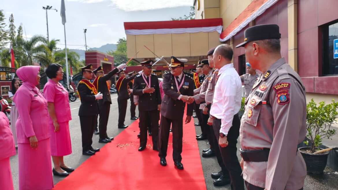 Upacara Wisuda Purna Bakti Personel Polres Sibolga Tahun 2025 Berlangsung Khidmat Dan Sukses