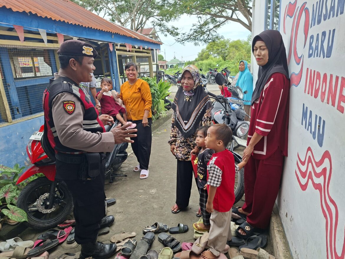 Dekat Dengan Masyarakat, Kanit Samapta Polsek Medang Deras Himbau Kamtibmas