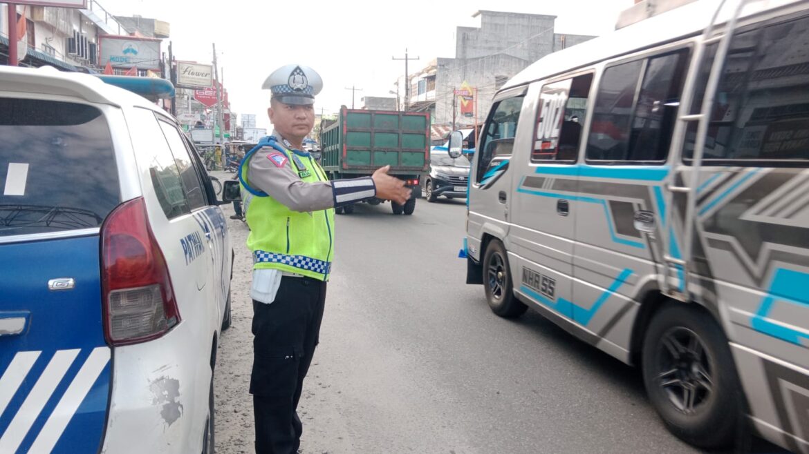 Sat Lantas Polres Batu Bara Pengaturan Arus Lalulintas Disejumlah Lokasi
