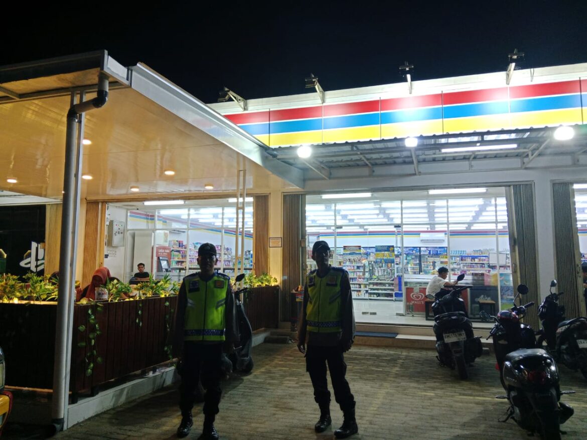 Patroli Blue Light Polsek Padang Hilir Jaga Kamtibmas Malam Hari