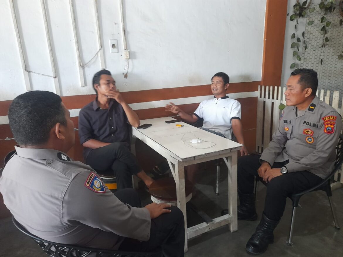 Personil Polsek Lima Puluh Sambang dan Monitoring Kamtibmas