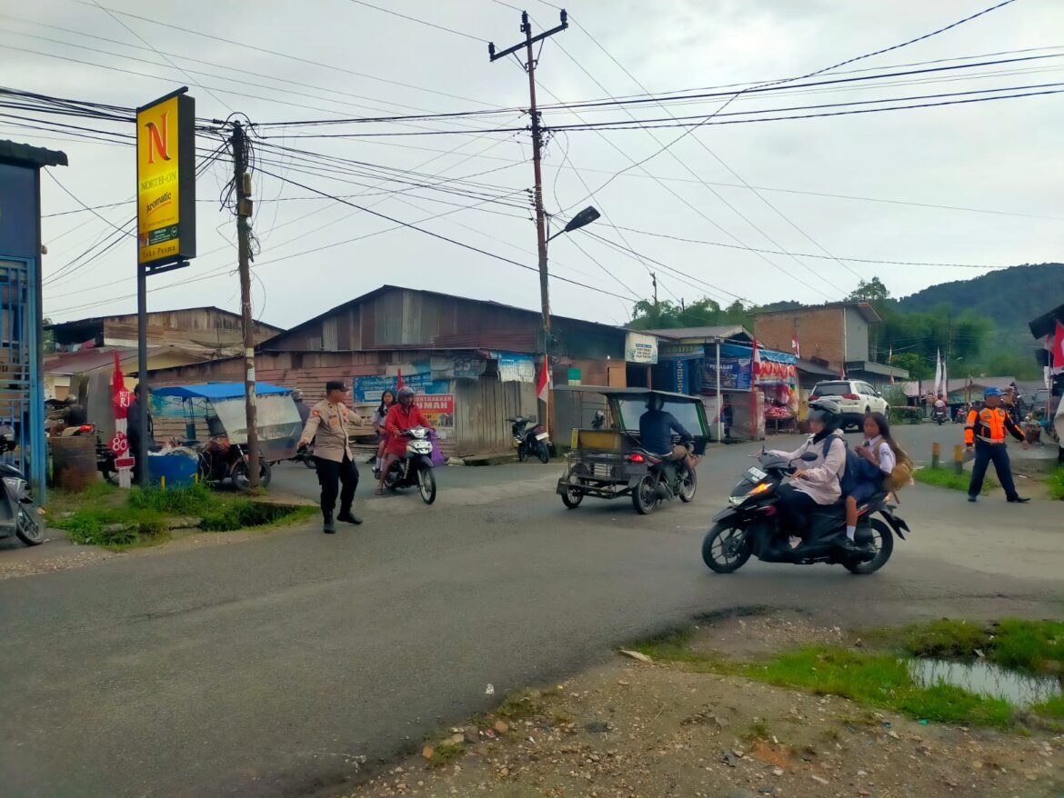 Polri Untuk Masyarakat Personil Polres Pakpak Bharat Maksimalkan Kegiatan Strong Point