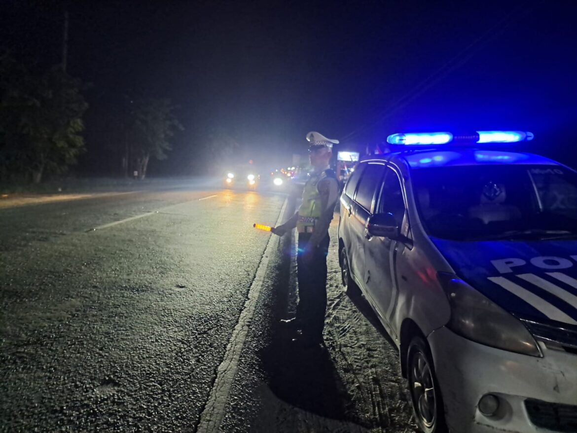 Sat Lantas Polres Batu Bara Patroli Blue Light Antisipasi Kemacetan