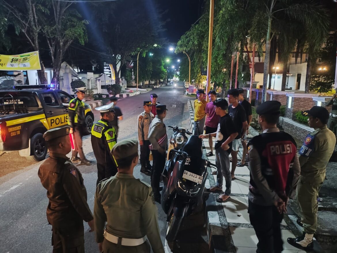 Patroli Tiga Pilar Polres Sibolga Tekan Angka Kriminalitas