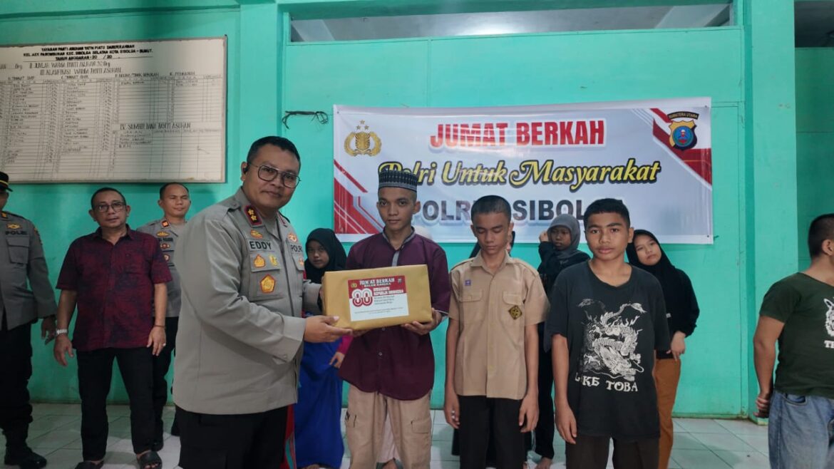 Peduli Anak Yatim Kapolres Sibolga Sambangi Panti Asuhan Darrur Rahmah dan Berikan Bansos