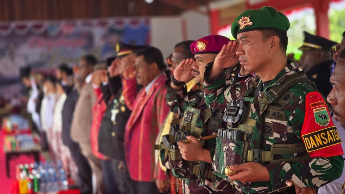 Dansatgas Yonif 763/SBA Hadiri Upacara HUT ke-80 RI di Kabupaten Maybrat, Wujud Sinergi TNI dan Masyarakat