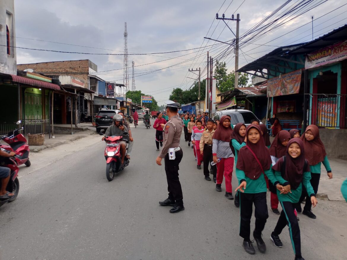 Sat Lantas Polres Batu Bara Patroli dan Gatur Lalin Pastikan Kamseltibcarlantas