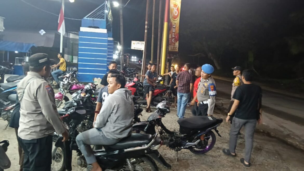 Kapolsek Lima Puluh AKP Salomo Sagala, S.H Pimpin Patroli Malam, Pastikan Aman Kondusif