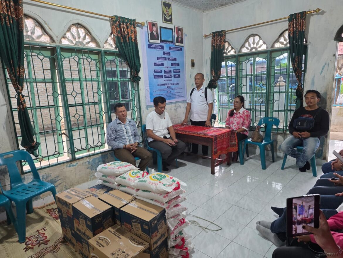 Kasat Narkoba Polres Tebing Tinggi Iptu Jimmy R. Sitorus, S.H Bakti Sosial di Panti Asuhan