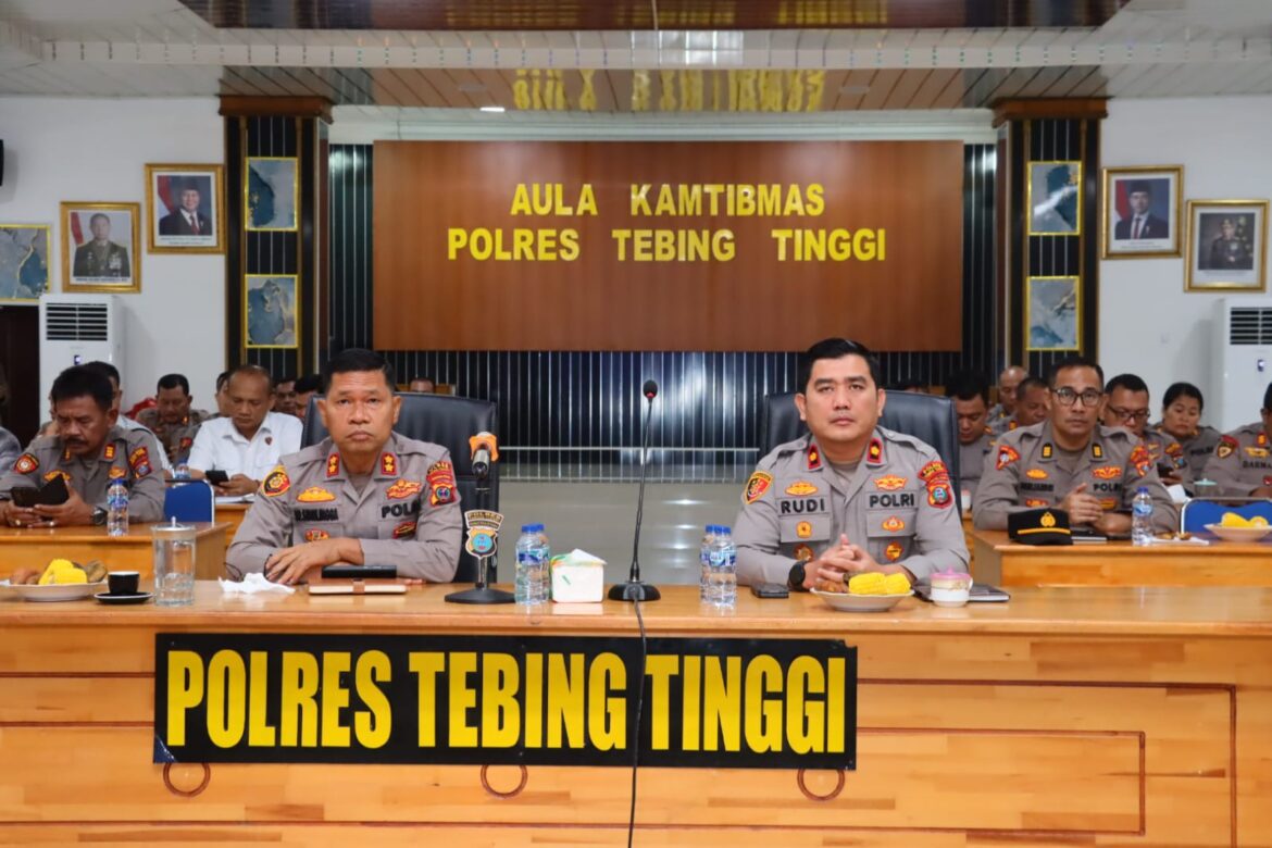 Polres Tebing Tinggi Ikuti Taklimat Awal Audit Kinerja Tahap II T.A.2025