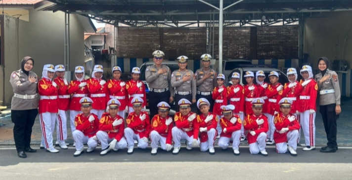 Polantas Menyapa, Kasat Lantas AKP Simon E. Simatupang, S.H, M.H Sapa Pocil Polres Batubara